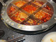 -井格重庆火锅(西直门凯德Mall店)