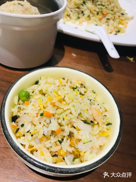 食為天·本地人爱吃的淮扬菜(瘦西湖店)扬州炒饭图片