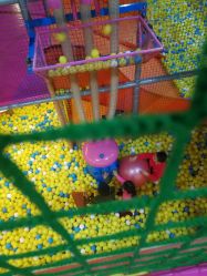 -六月巴士童乐园(抚顺罕王商场店)