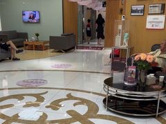 -雅悦齿科(顾村公园店)