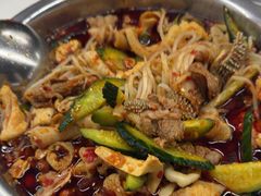 -周良天山牛杂城(天山路总店)