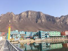 -百里峡七彩艺术小镇