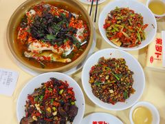 -笨罗卜浏阳菜馆(太平街店)