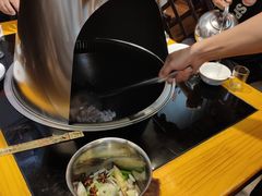 -铁锅年代•现炒地锅鸡(仪凤南路店)