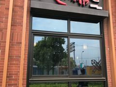 门面-尺山寸水日料(马桥满天星店)