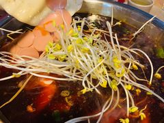 -肖肖酸萝卜鱼火锅(总店)