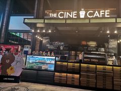 -CGV影城(滨江天街IMAX店)