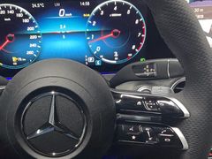 -上海星瀚奔驰4S店(红柳路店)