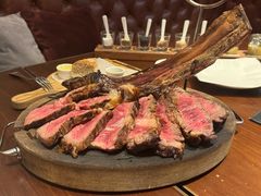 -恰餐厅及酒吧 CHAR Bar & Grill (北京丽都皇冠假日店)