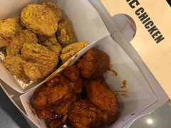 -BHC炸鸡(明洞总店)