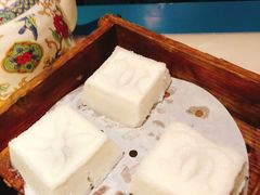 非遗白玉方糕-探花·意境江南菜·唐伯虎文化体验店·松鼠桂鱼(观前店)