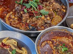 -蓉三少冒烤鸭·四川小吃集(北京首店)