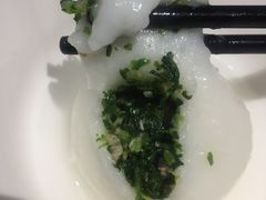 荠菜肉汤团-两户人家农家乐