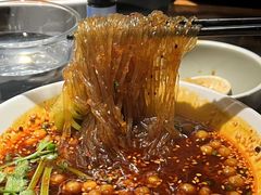 -麻六记(凤凰汇店)