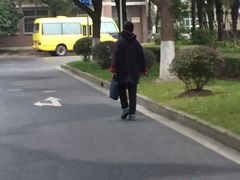 -上海市实验学校