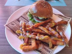 -J·one Bistro吉萬酒厨·牛排