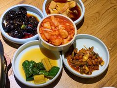 餐前小菜-泥炉烧肉师(新街口金銮巷店)