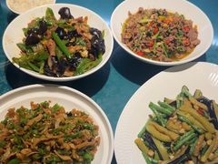 -呷湘厨·鱼汤捞饭·剁椒鱼头·辣椒炒肉(国家会展中心店)