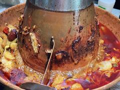 -老佛爷铜炉蛙锅(挂绿店)