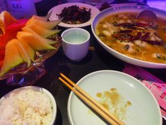 -粉墨特色菜·烧烤音乐酒馆