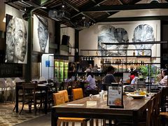 -喜洲吧·江畔老船厂·庭院餐厅(喜临院店)