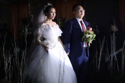 -禧嫁茗品设计师婚纱集成馆