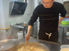 -周震馄饨(雅达阳羡溪山店)