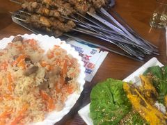 羊肉抓饭-怡妮新疆风味餐厅(东江湾路店)