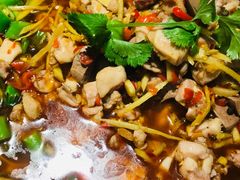 -兔行天下-鸿鹤鲜锅兔(中海国际店)