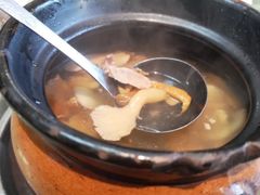 瓦罐煨汤-民间瓦缸煨汤館(嵩山路店)