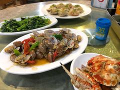 -四川小胡子海鲜(丁村万人海鲜广场店)