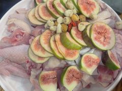 无花果文昌椰子鸡-烹然四季椰子鸡火锅(团结湖总店)