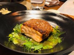 牛肝菌裹三文鱼-Carbon莫卡哆·意大利复古集市餐厅(杭州大厦店)