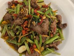 -鑫巴蜀小镇 · 水煮鱼专研店(玉桥店)