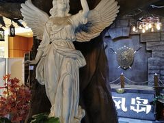 -暴风岛沉浸式体验馆(百联世纪店)