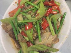 -辣妹川菜馆(益健路店)