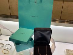 -Tiffany & Co.蒂芙尼
(杭州万象城店)