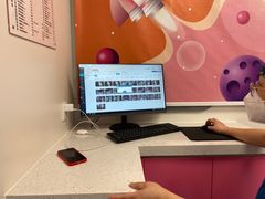 -极橙儿童齿科矫正中心(奥城店)