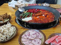 -黄潇洒老火锅(九眼桥宏济巷店)