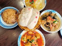 -蓝田九大碗民俗食府(蓝田店)