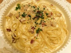 -玛格萝妮比萨屋(四平店)