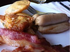 -荣誉国际酒店-云顶旋转餐厅