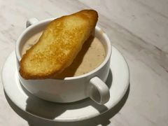 野菌忌廉汤-丹枫白露酒店·Q Cafe餐厅