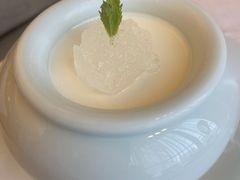 燕窝酸奶-北京厨房(西安SKP店)