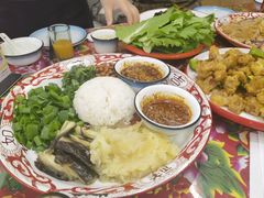 -闯关东东北农家菜(崂山石老人店)