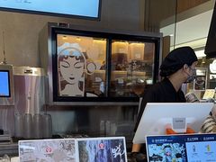 -霸王茶姬(上海静安大悦城店)