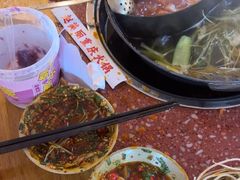 -赵美丽·重庆社区火锅·直营店(火车东站·中豪国际店)