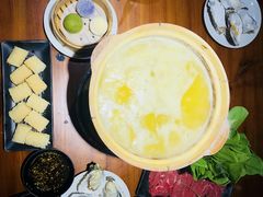 梅林午餐肉-捞围鲜·港式打边炉(海阳路店)