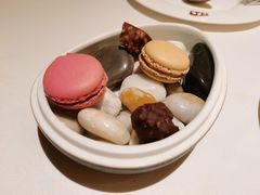 百香果马卡龙-福楼法餐厅FLO