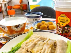 -超琪星·咖啡简餐(川音店)